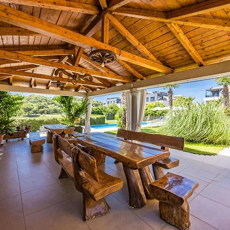 Apartman Vizula By Interhome Medulin