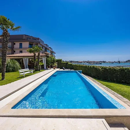 Appartamento Vizula By Interhome