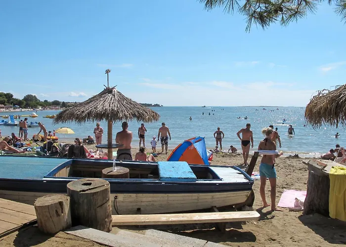 아파트 Vizula By Interhome 메덜린